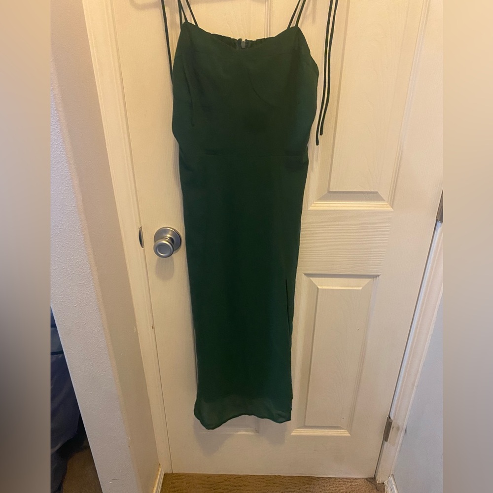 Stunning green dress with slit